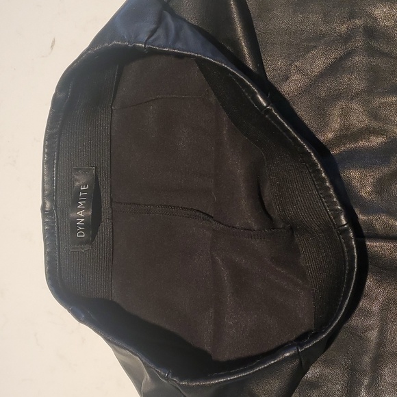 Dynamite black fake leather skirt - Picture 2 of 5